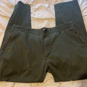 Lee Extreme Motion MVP Relaxed Straight Pants - Olive . 40x32